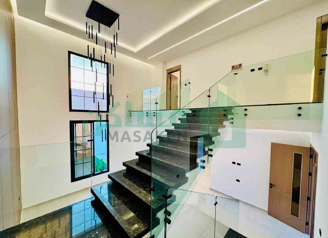 🏡 فيلا من طابقين بنظام الخليجي | دبل هاي مميز