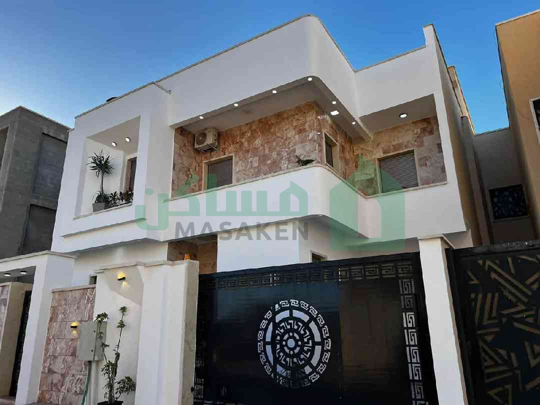ڤيلا دورين خليجي بناء حديث تشطيب كامل للبيع
