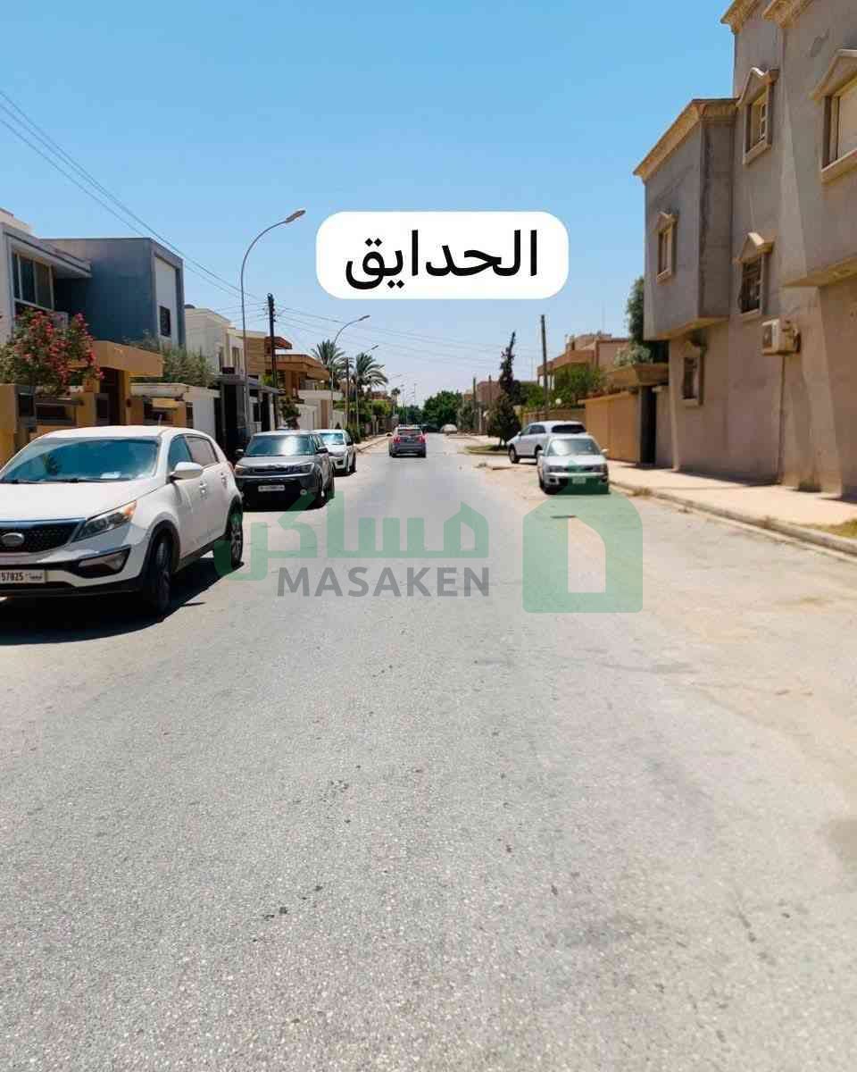 قطعتين للبيع مكان موقعهن ممتاز في الحدائق والرحبه