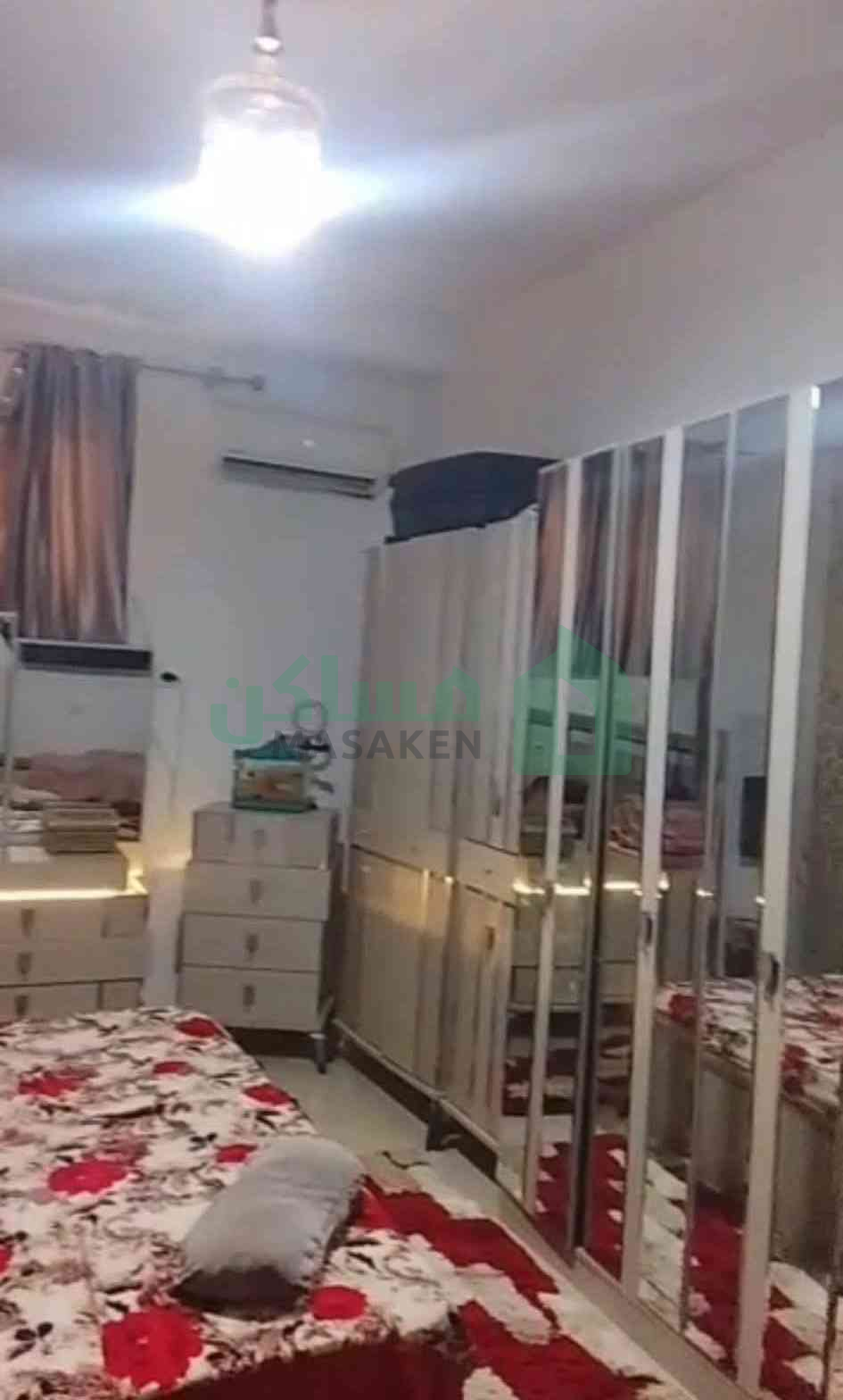 🏡 منزل للبيع – دورين وسطاح
📍 الماجوري – شارع 14