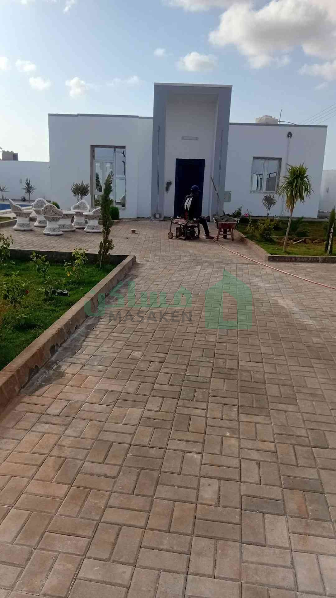 استراحة للبيع بناء حديث
مكان بوابه صاروخ الضبعي