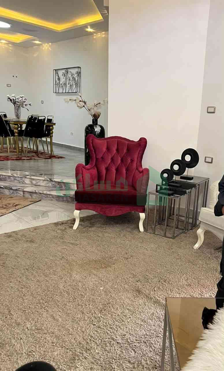 ڤيلا دورين خليجي بناء حديث تشطيب كامل للبيع