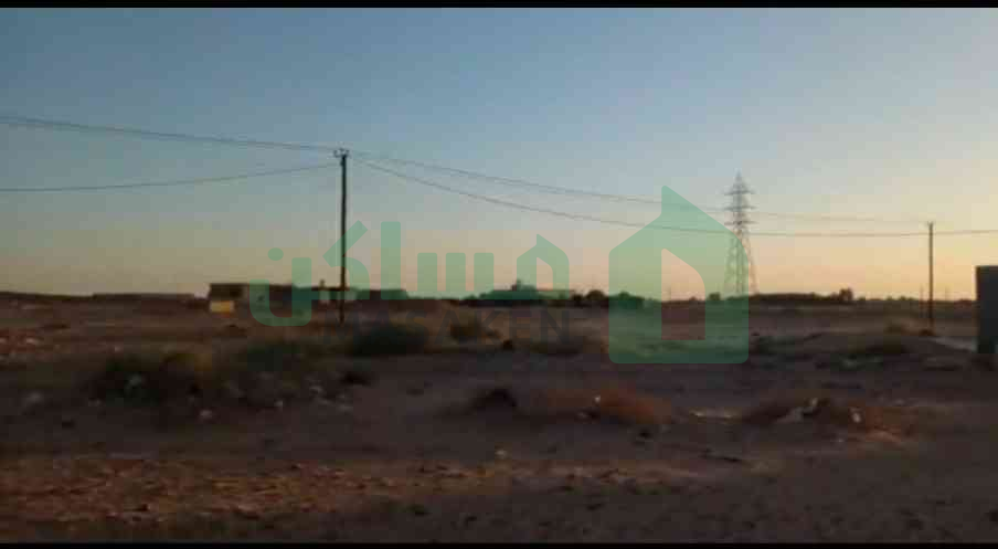 ارض سكنية تفتح علي واجهتين للبيع الموقع
حجاره