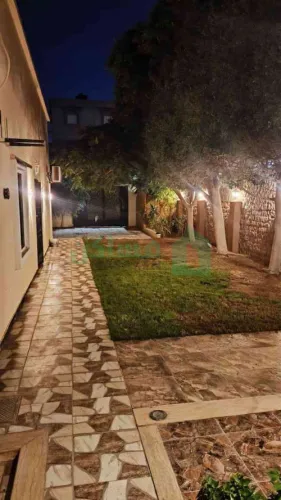 فيلا #للبيع #حي #السلام . 
أرض العنيزي