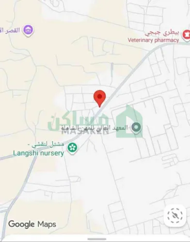 أرض سكنيه للبيع طريق المعهد العالي قبل محطة الوقود